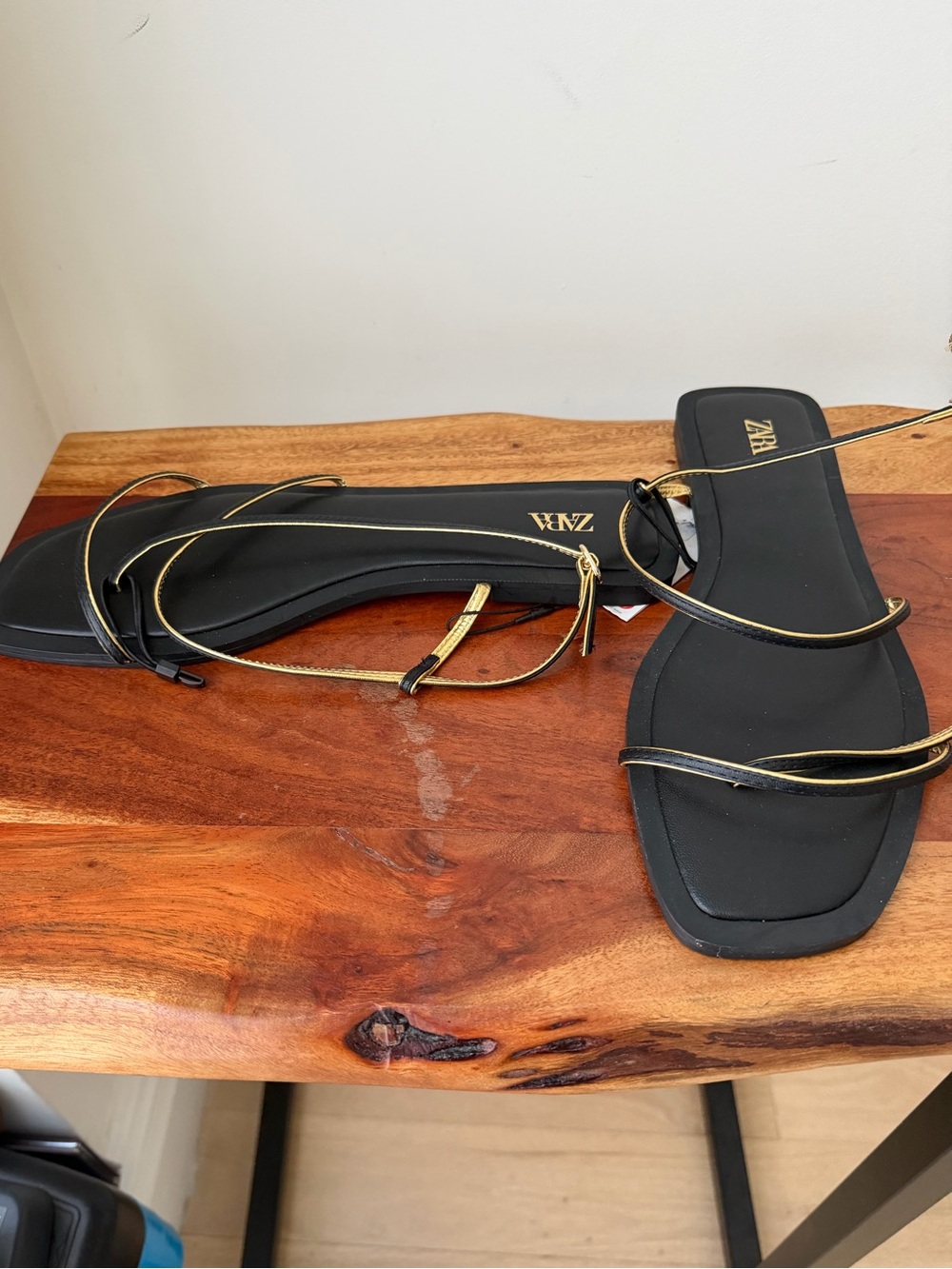 Zara Black Strappy Flat Square Toe Shoes Sandals - Picture 4 of 5